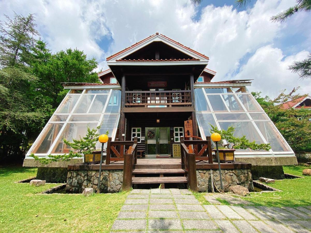 Ailiga Travel Villa Ренай Екстериор снимка