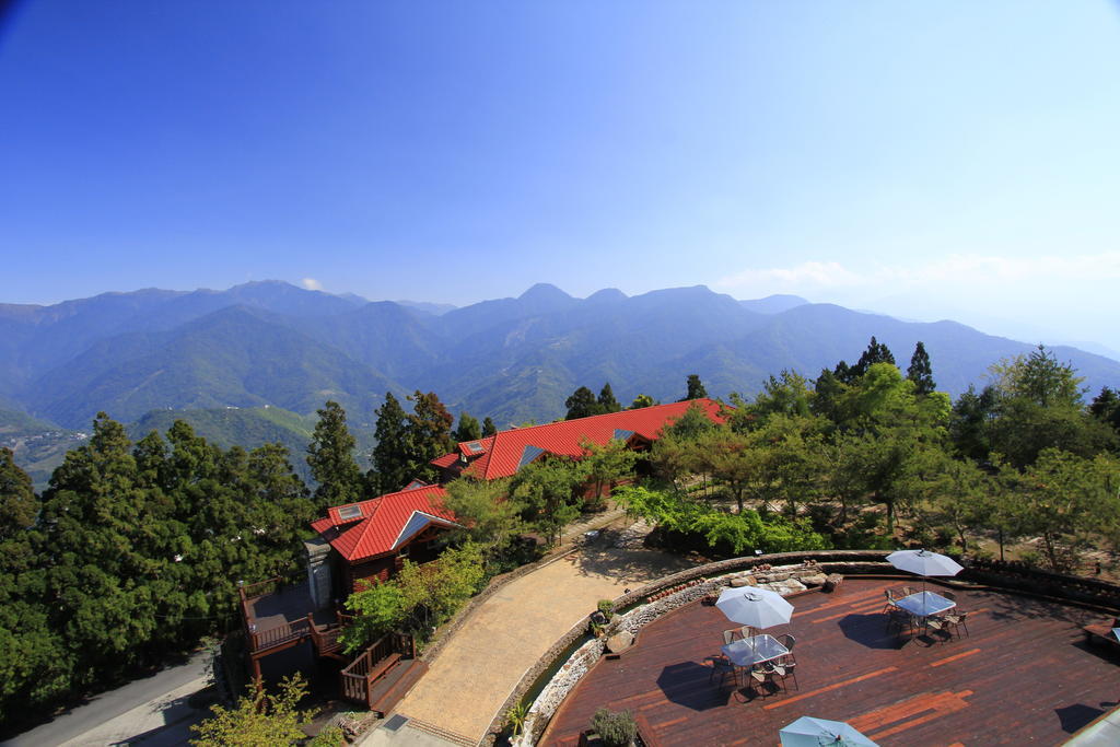 Ailiga Travel Villa Ренай Екстериор снимка