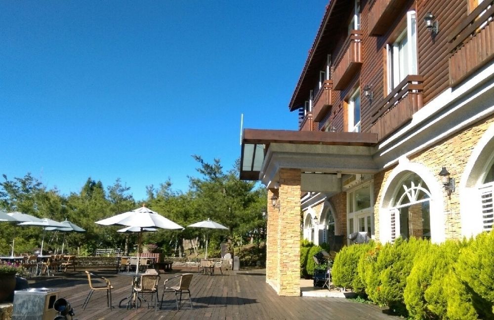 Ailiga Travel Villa Ренай Екстериор снимка